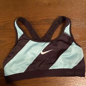 Nike Pro sports bra